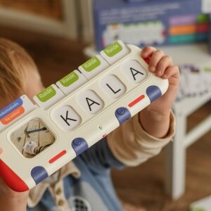 Lietuviškai įgarsintos šnekančios skaitymo kortelės SKILSAS SK2 skaitymo, rašybos ir matematikos įgūdžiams lavinti 1 Lietuviškai įgarsintos šnekančios skaitymo kortelės SKILSAS SK2 skaitymo, rašybos ir matematikos įgūdžiams lavinti 1